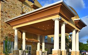 Holiday Inn Express And Suites Fredericksburg Tx